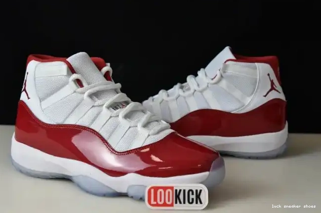 Rep LUCY Air Jordan 11 Cherry CT8012-116 0617